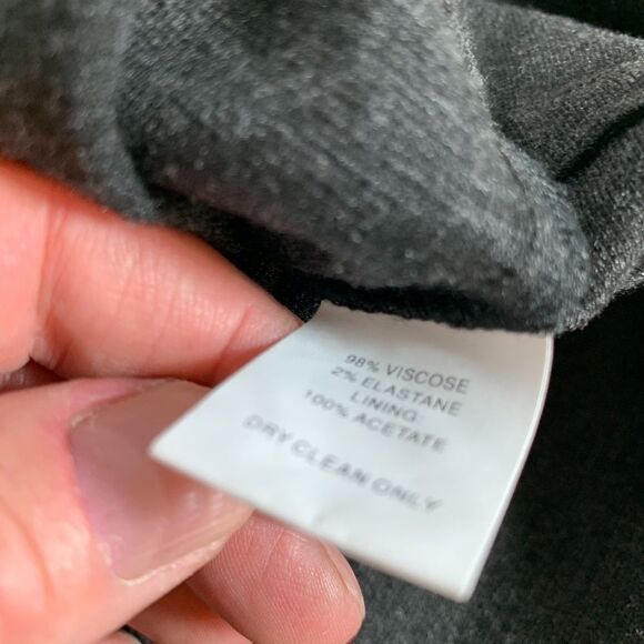 Trina Turk Grey Side Pocket Pleat Front Skirt Sz 2 - Picture 4 of 5